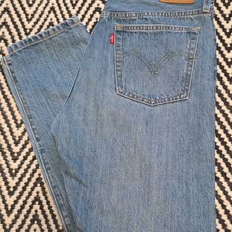 Levis 501, str. W29 L30