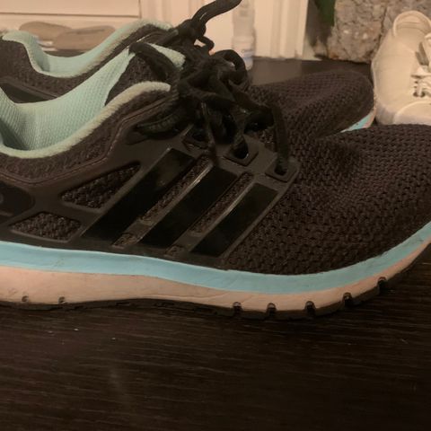 Adidas joggesko størrelse 36