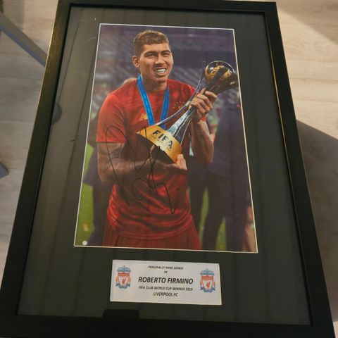 Signert Firmino/Trent. COA