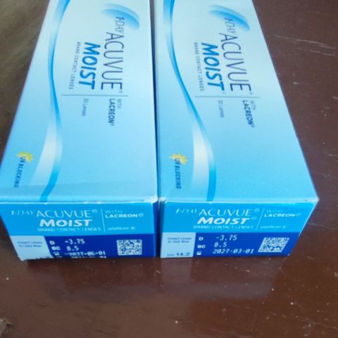 Dagslinser Acuvue Moist