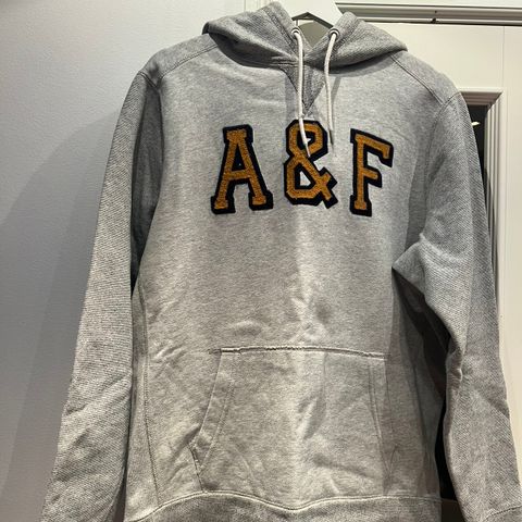 ABERCROMBIE & FITCH HETTEGENSER