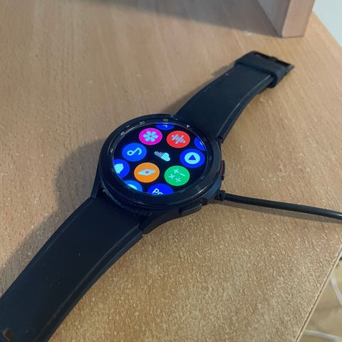 Samsung Galaxy watch 4 classic