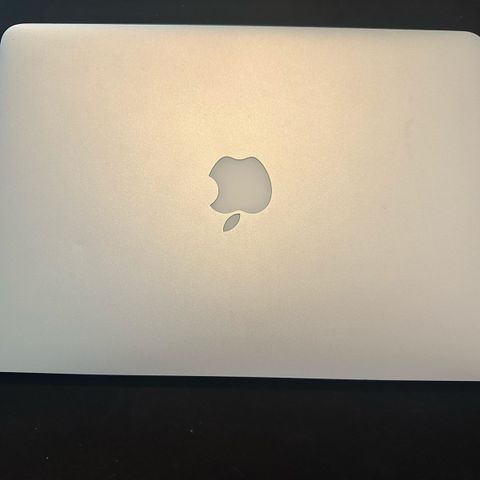 MacBook Pro (Retina, 13-inch, Late 2013) A1502