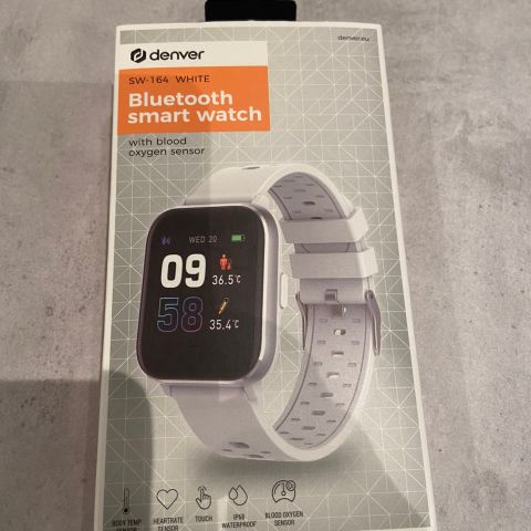 Denver Bluetooth smart Watch