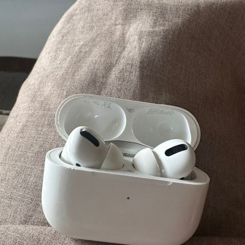 AirPods pro