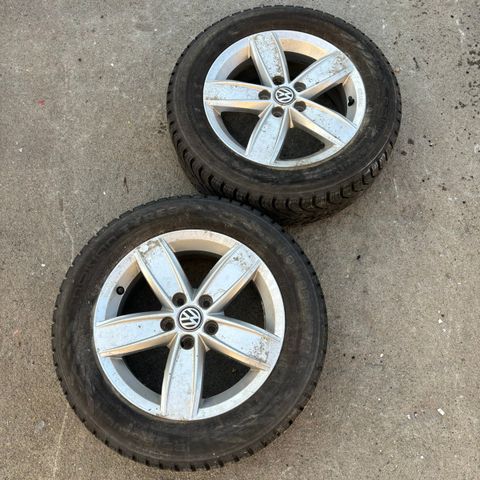 2 x dekk med VW-felg - Nokian Tyres - Hakkapeliitta