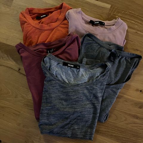 5 stk t-skjorter fra Bik Bok/HM/Vero moda i str xs