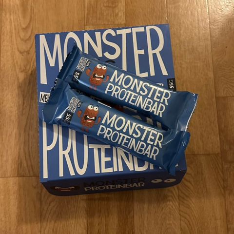 BILLIG GRUNNET DATO - Monster Proteinbarer - Milkyway Special Edition