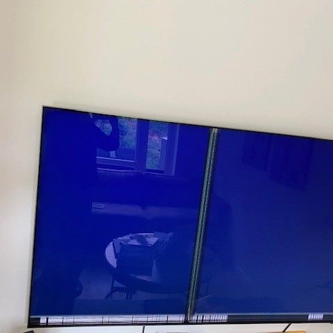 SAMSUNG 65"  TV  selges