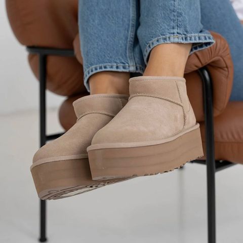 UGGS PLATFORM Ultra mini beige