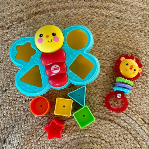 Fisher price putteboks og babyleke