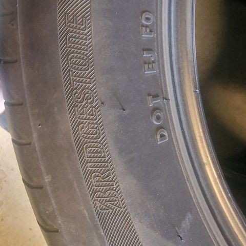 Bridgestone alenza sommerdekk 235/55/19