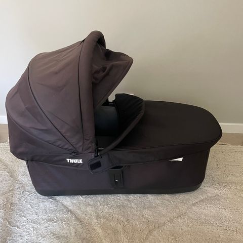 Pent brukt Bassinet selges