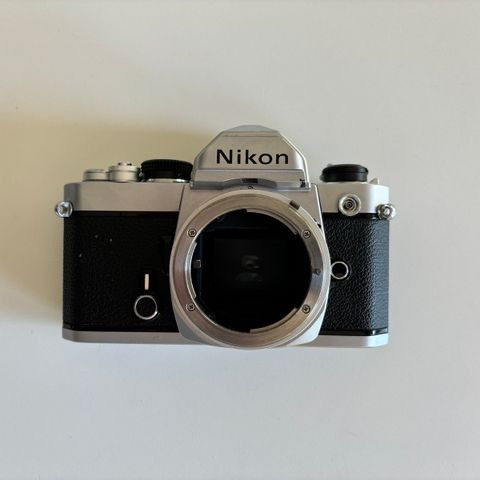 Nikon FM kamerahus selges