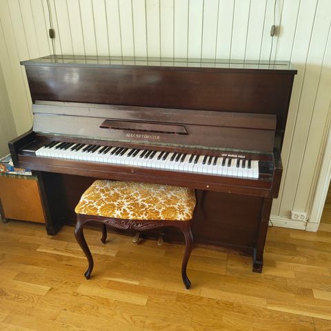 August Førster piano