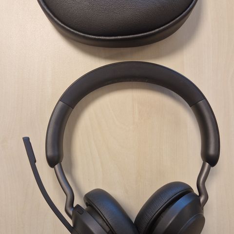 Jabra evolve 2 65 til salgs billig