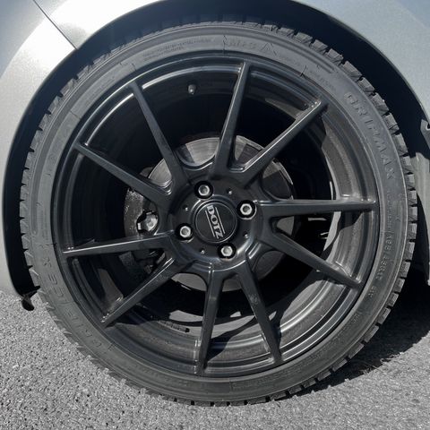 DOTZ KENDO 17”  4x100 med vinterdekk