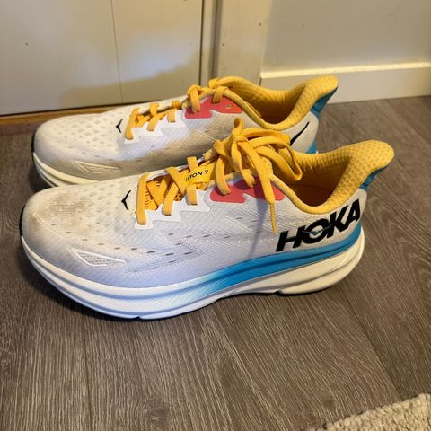 Hoka Clifton