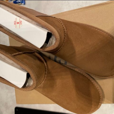 UGG classic mini side logo (chestnut/brun)