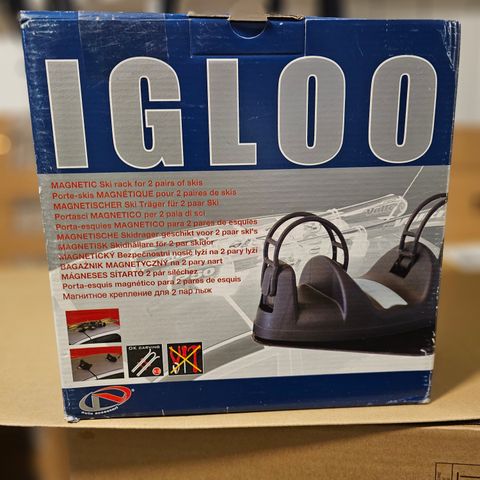 Igloo - Magnetisk skiholder til bil