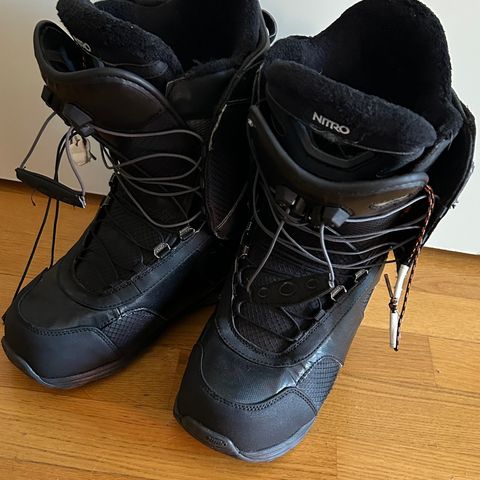 Snow boots (snowboards)  for men