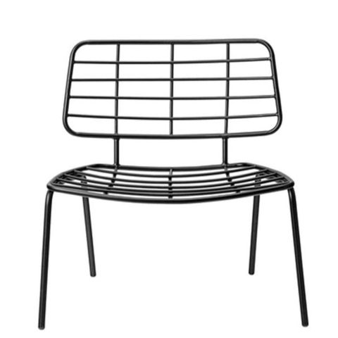 Bloomingville lounge chair og en tung svingstol i stilig design