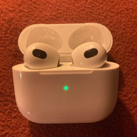 Air Pods (3.generasjon)