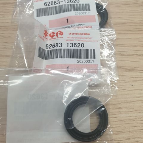 Suzuki TSX 50 Dust seal link arm