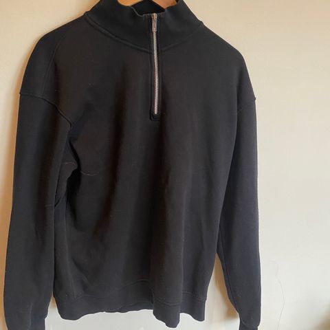 Svart Halfzip Genser