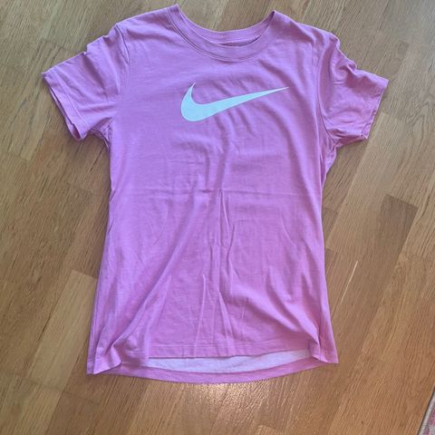 The Nike Tee