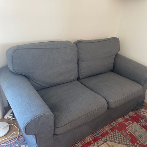 Ektorp  2- seter sofa.