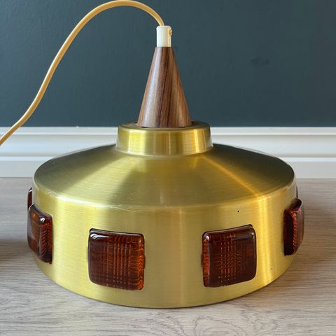 Retro ufo taklampe