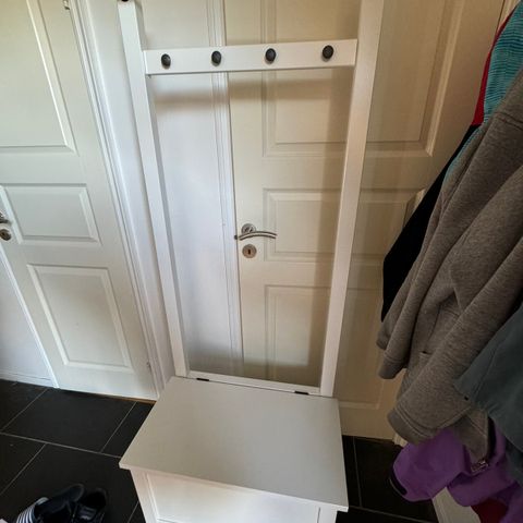 Relocation sale_IKEA HEMNES cabinet