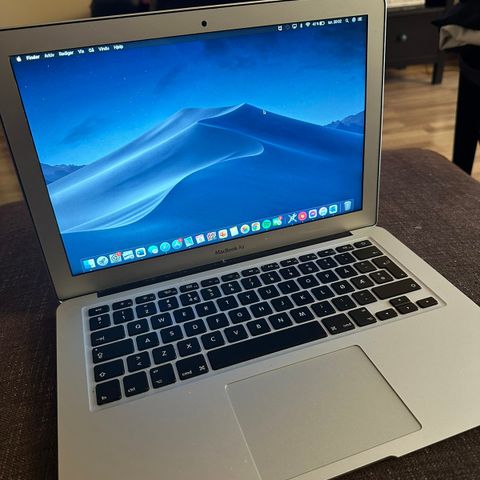 MacBook air (2018)