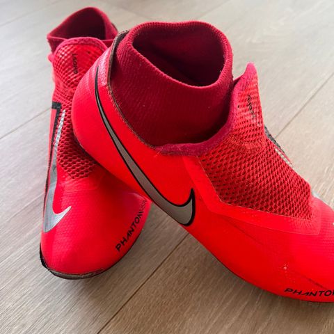 Nike Phantom Vision fotballsko