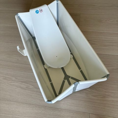 Stokke Flexi Bath badebalje (inkl. nyfødtinnlegg)