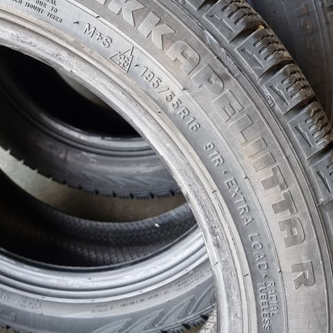 Nokian Hakkapelitta R 195/55R16