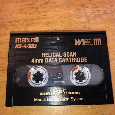 3M 4 mm Data Tape  DDS-90. Maxell HS-4/90 Date Tape. DAT Kassetter