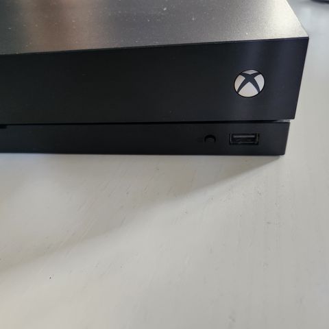 Xbox one x