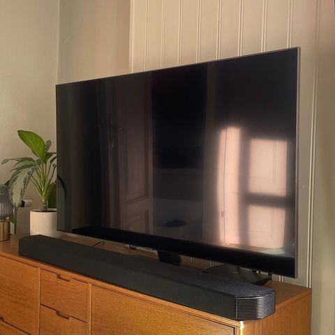 Samsung 55" Q80T TV