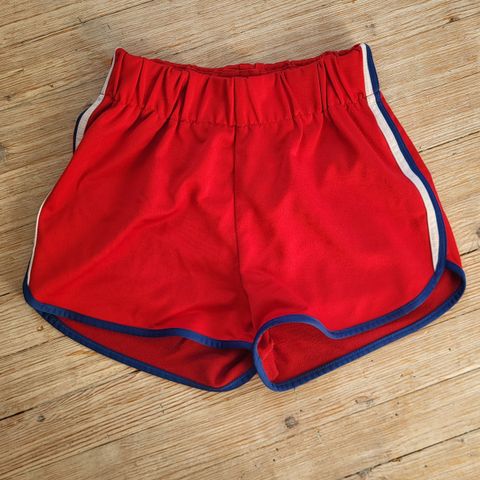 Shorts i retro stil