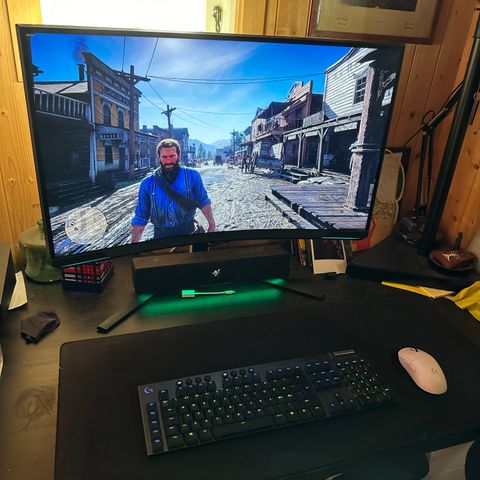 Pc RTX 3080 Ti Pc, 4K mini-led Skjerm 240hz, Tastatur, mus og høytaller