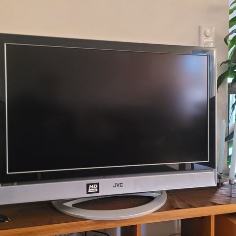 TV - JVC 37"