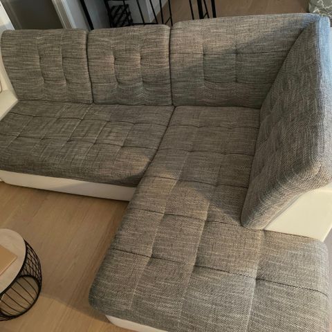 Elegant Sofa med sjeselong