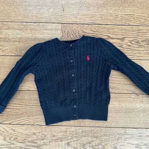 Pent brukt sort Polo Ralph Lauren cable knit cardigan str 24 mnd