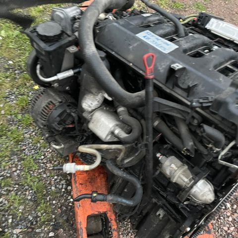 256D2 Motor komplett til BMW 2.5 2005