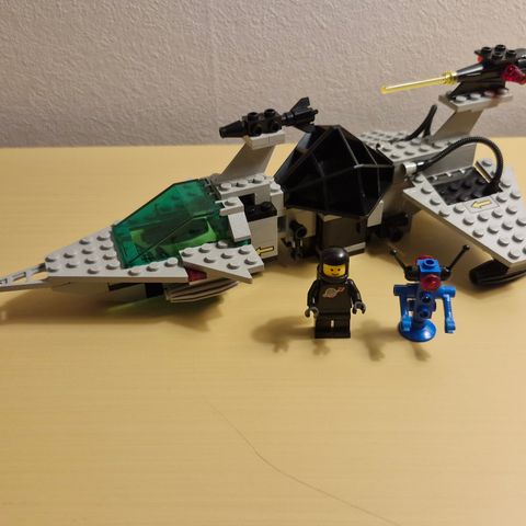 Lego 6891 Gamma V Laser Craft fra Lego Classic Space serien