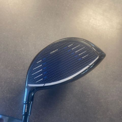 Qi10 LS driver i 9° X-stiff Hzrdus