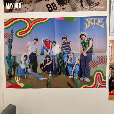 STRAY KIDS ATE POSTER