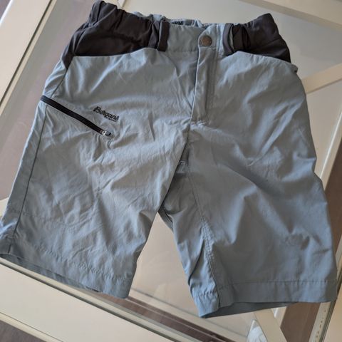 Shorts og t-skjorter str 158-164